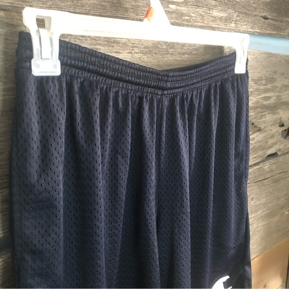 CHAMPION Size Med Navy Basketball Shorts - Picture 2 of 4